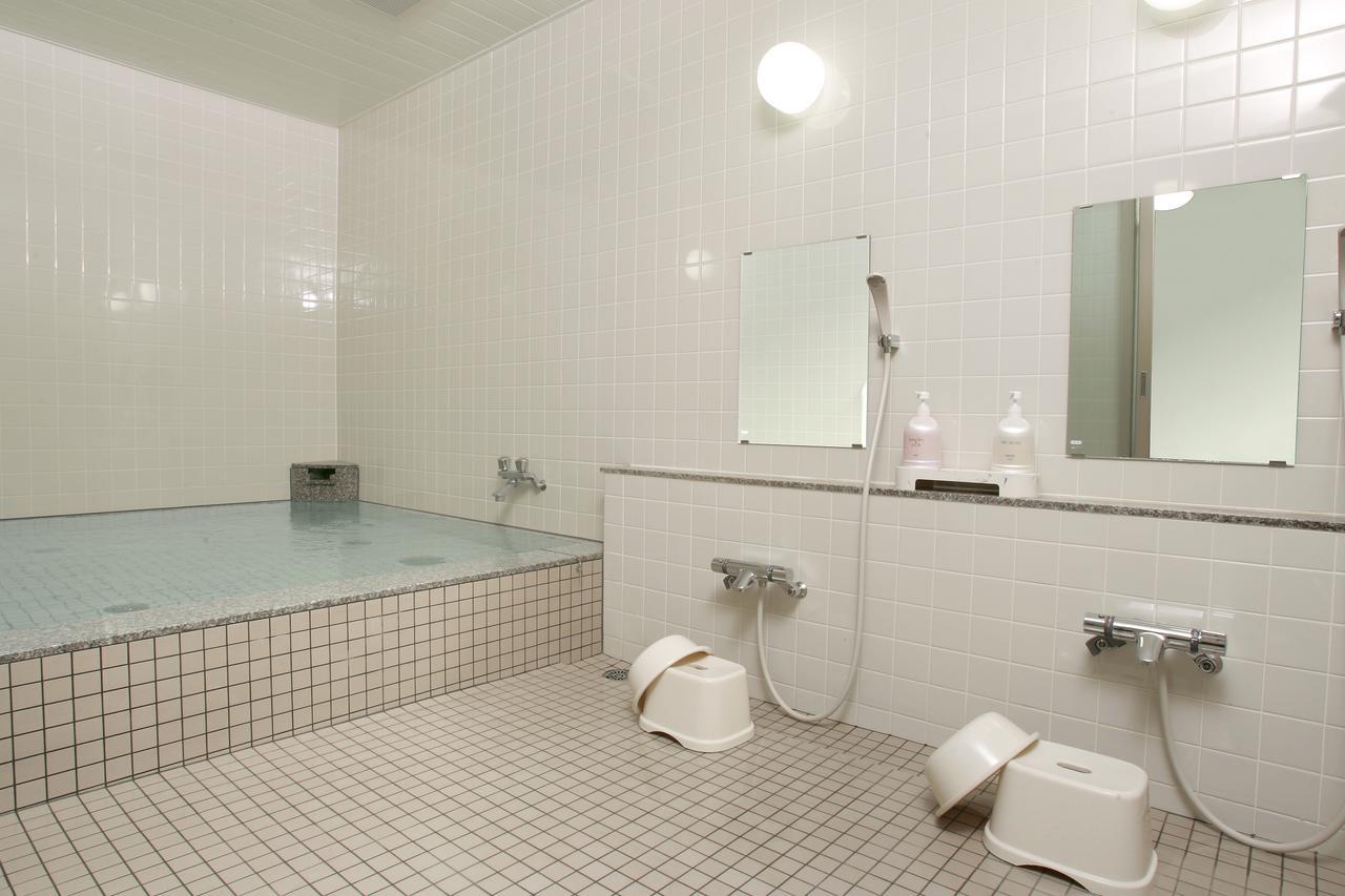Road Inn Тоба Екстериор снимка